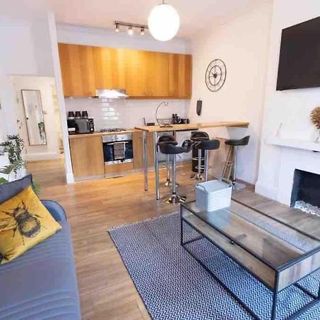 Lovely 2 Bedroom Apartment In Chelsea Sw3 London Exterior foto