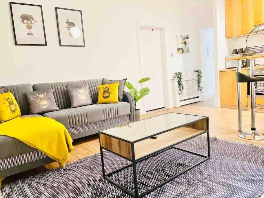 Lovely 2 Bedroom Apartment In Chelsea Sw3 London Exterior foto