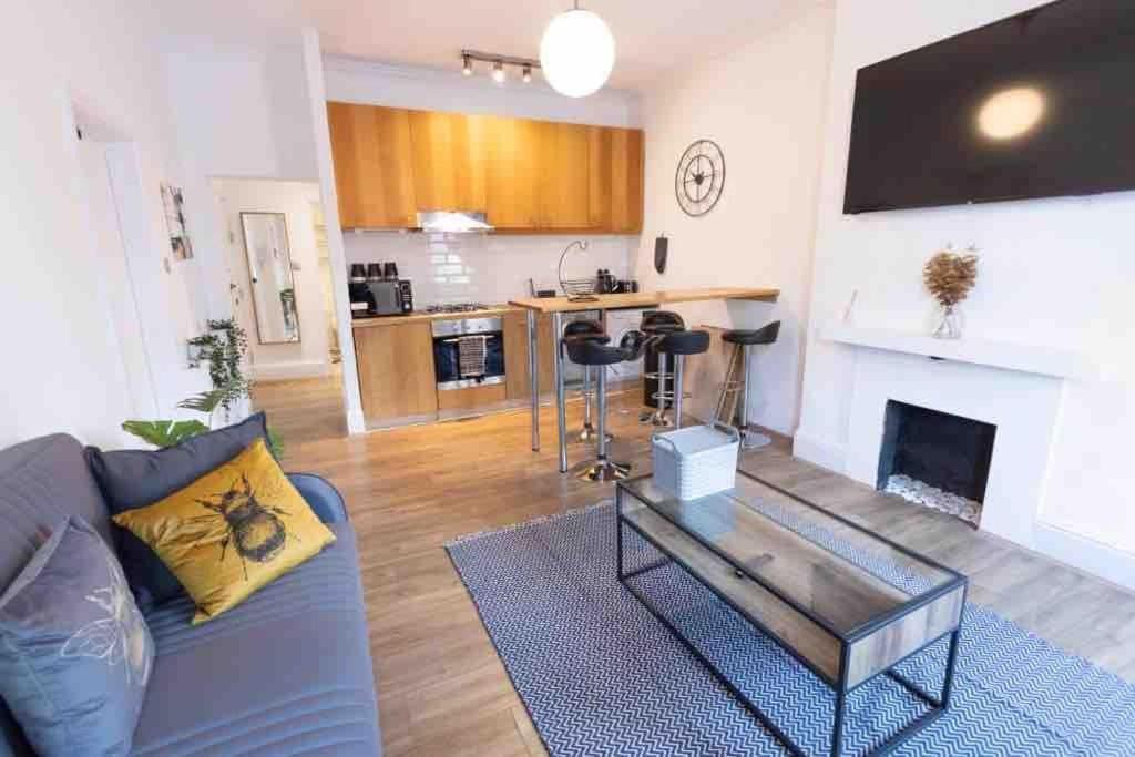 Lovely 2 Bedroom Apartment In Chelsea Sw3 London Exterior foto