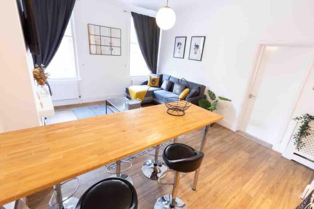 Lovely 2 Bedroom Apartment In Chelsea Sw3 London Exterior foto